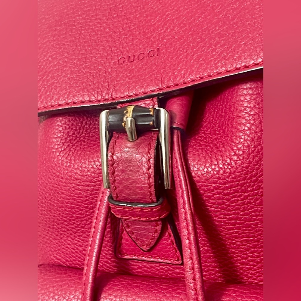 Gucci Bamboo 387149 Small Backpack w/Tassels Pebbled Leather Vintage Raspberry - Picture 6 of 16